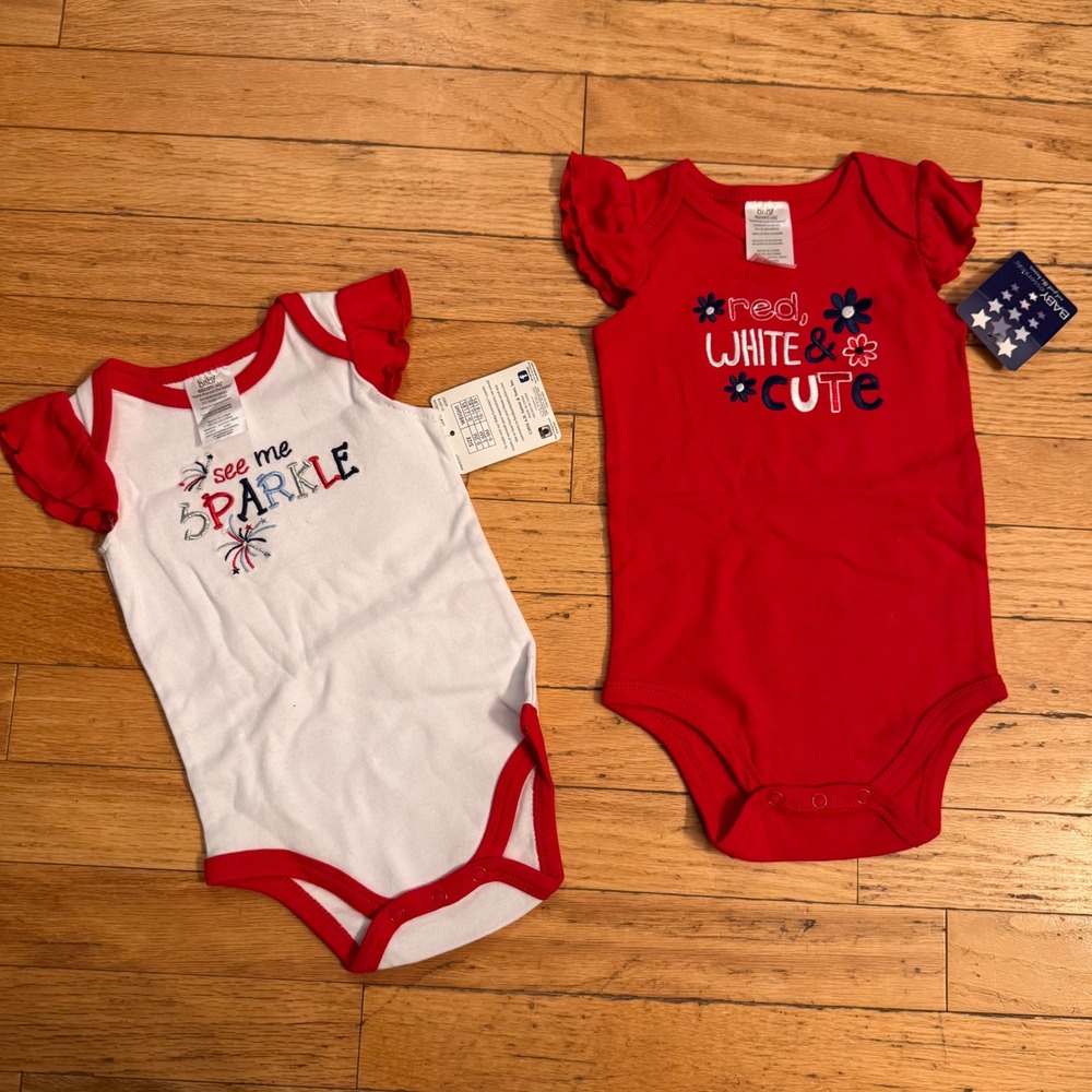 Baby Essentials 2pc Patriotic Bodysuit Set Red White Sparkle 3-6M 6-9M NWT‎